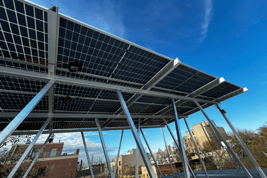 what is nyc largest solar array