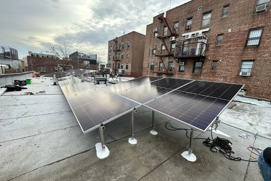flat roof solar panel company