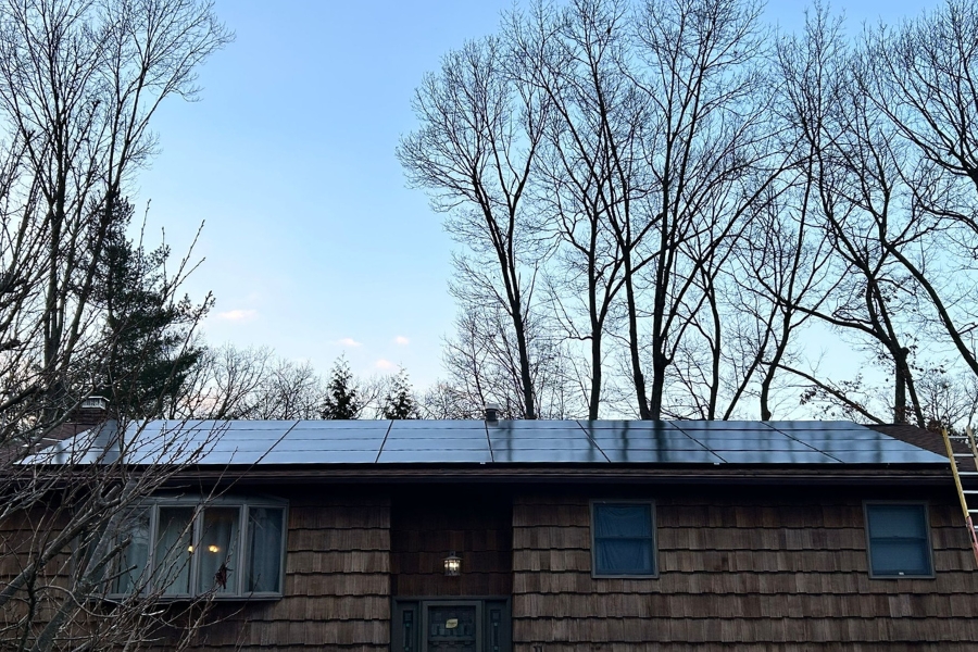 solar pro main tiny home solar panel New York solar panels on a roof